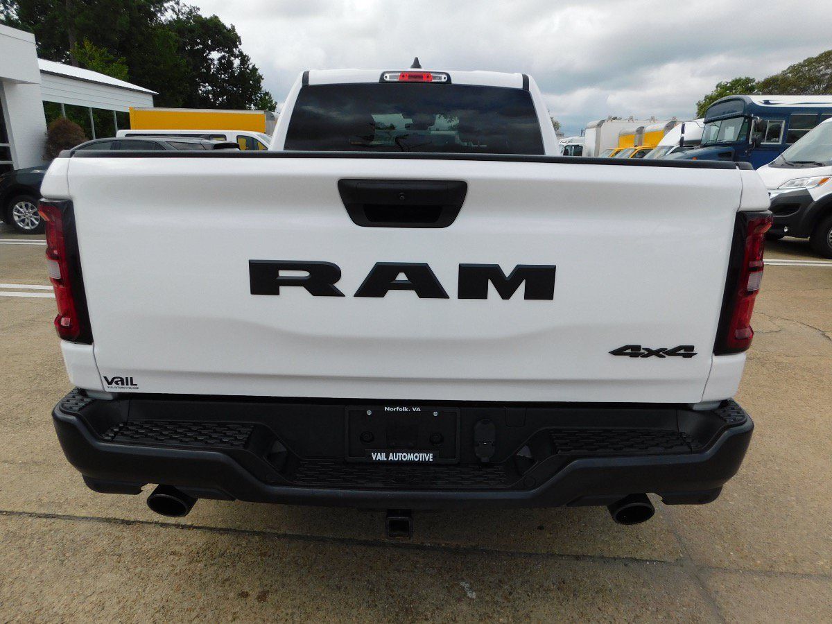 Used 2025 RAM 1500 Tradesman AWD/4WD image 3