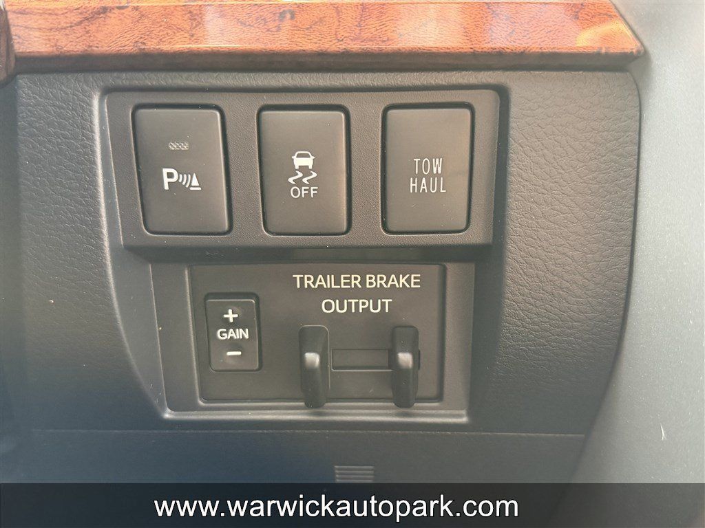 Used 2019 Toyota Tundra 1794 Edition AWD/4WD image 11