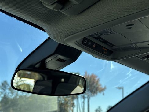 Used 2024 Chevrolet Equinox LS image 27