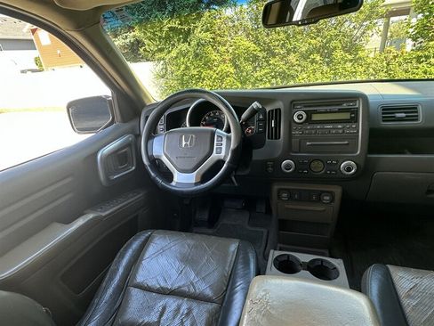 Used 2006 Honda Ridgeline RTL image 4