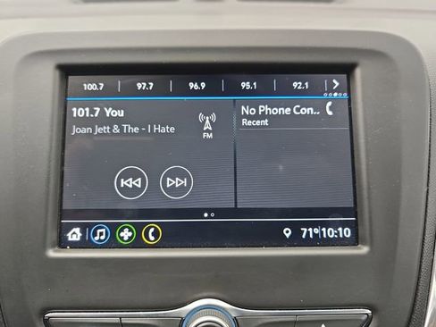 Used 2019 Chevrolet Equinox LT FWD image 29