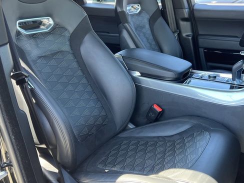 Used 2022 Land Rover Range Rover Sport SVR image 38