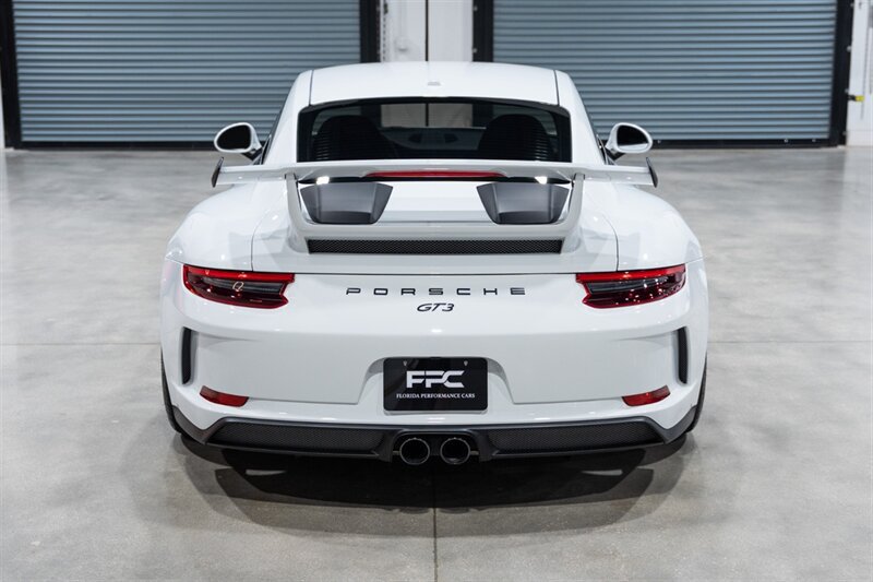 Used 2018 Porsche 911 GT3 RWD image 5