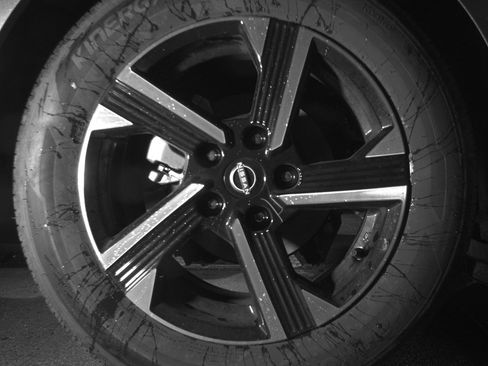 Used 2025 Nissan Sentra SV image 15