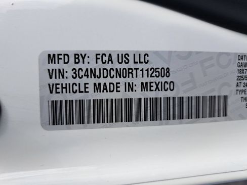 Certified 2024 Jeep Compass Limited AWD/4WD image 32