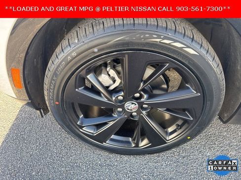 Used 2022 Buick Envision Essence w/ Technology Package II image 9