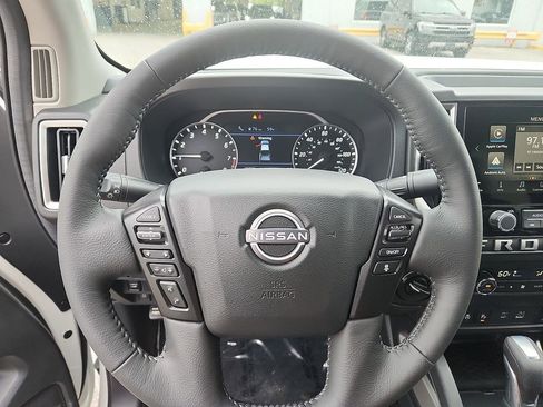 New 2026 Nissan Frontier SV AWD/4WD image 9