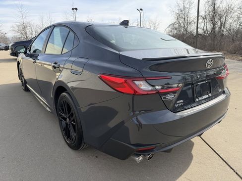 Certified 2025 Toyota Camry SE image 3