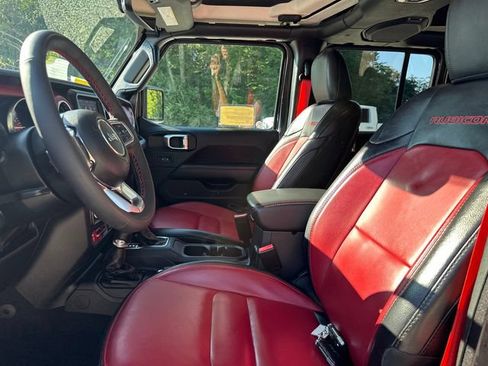 Used 2023 Jeep Wrangler Unlimited Rubicon 4xe AWD/4WD image 36
