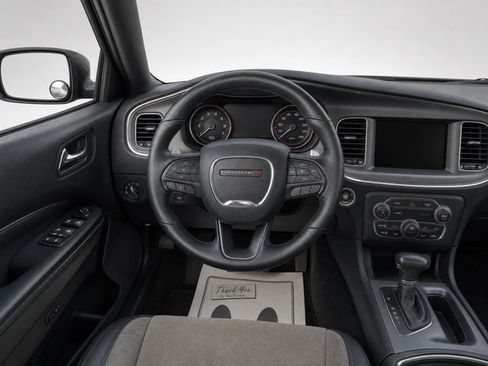 Used 2020 Dodge Durango GT RWD image 16