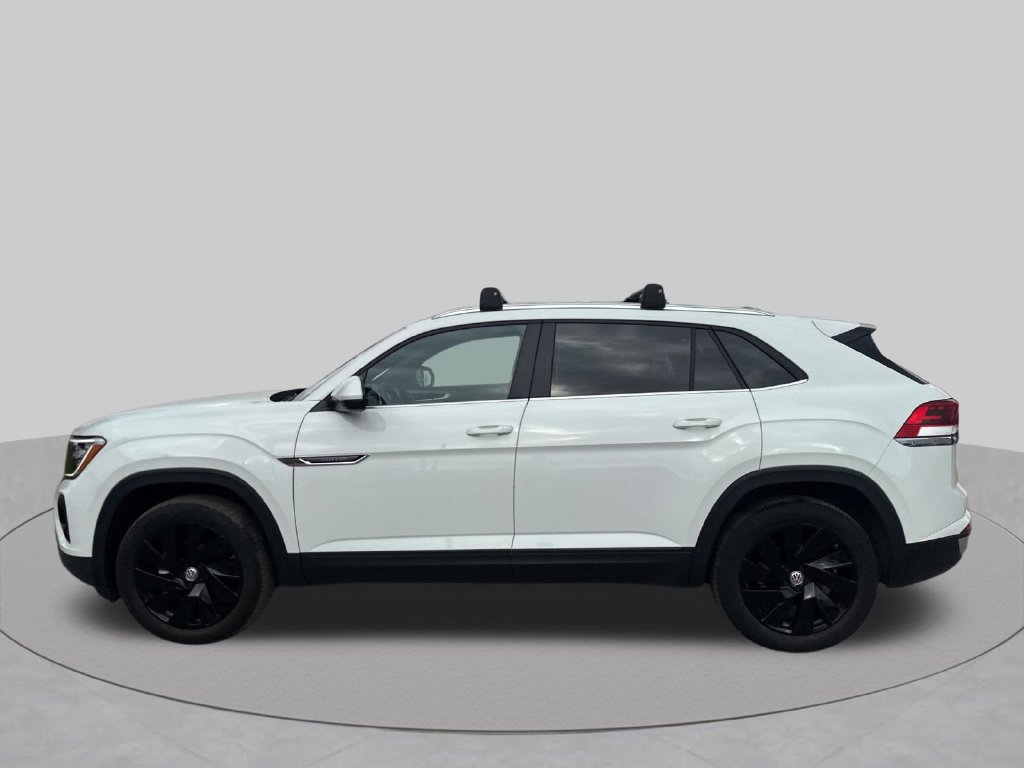 Used 2024 Volkswagen Atlas Cross Sport SE AWD/4WD image 32