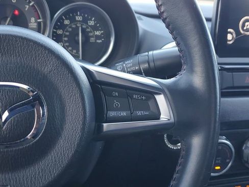 Used 2019 MAZDA MX-5 Miata Grand Touring image 18