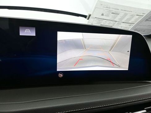 Used 2024 Cadillac XT4 Premium Luxury FWD image 35