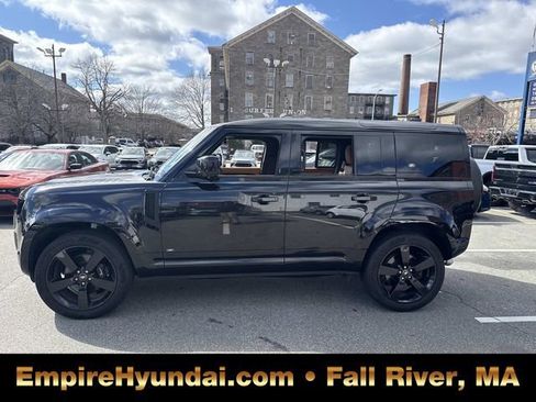 Used 2024 Land Rover Defender 110 V8 image 8