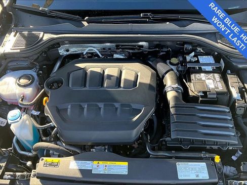 Used 2024 Volkswagen Golf R image 12