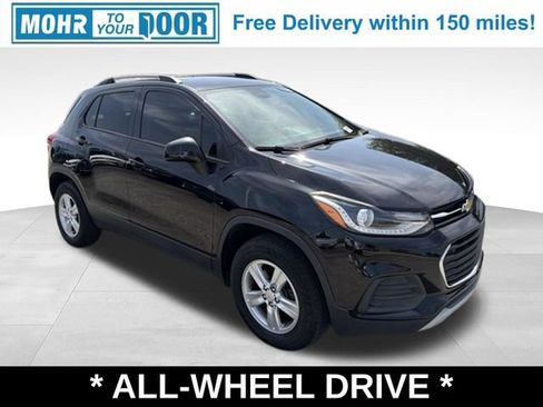 Used 2021 Chevrolet Trax LT AWD/4WD image 8
