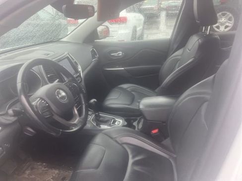 Used 2020 Jeep Cherokee Limited image 13