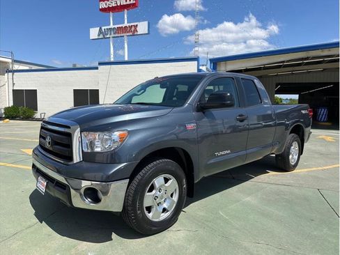 Used 2010 Toyota Tundra 4x4 Double Cab image 1