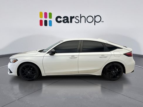 Used 2024 Honda Civic Sport image 2