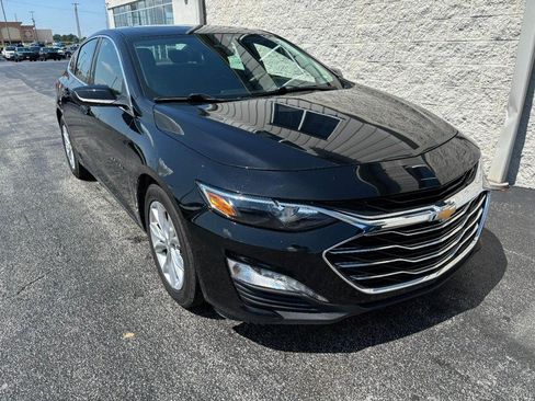 Used 2024 Chevrolet Malibu LT FWD image 2