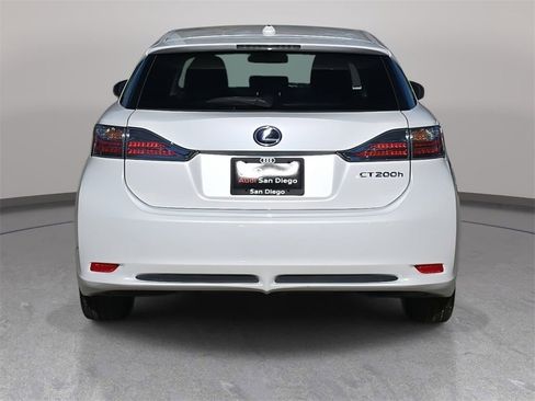 Used 2012 Lexus CT 200h image 5