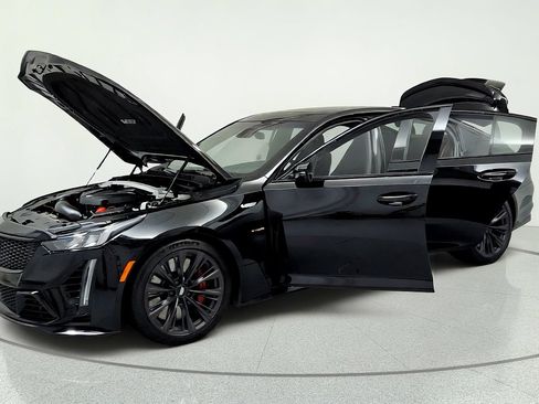 Certified 2023 Cadillac CT5 V Blackwing w/ Driver Assist Package RWD image 9