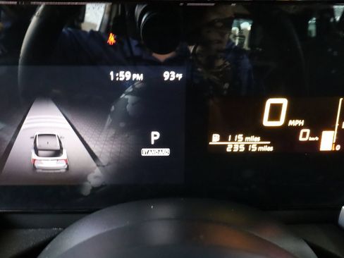 Used 2025 Nissan Kicks S FWD image 23