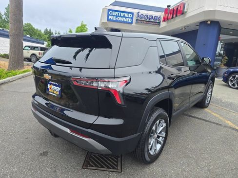 Used 2025 Chevrolet Equinox LT AWD/4WD image 7