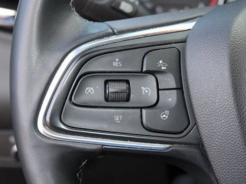 Used 2022 Buick Encore GX Essence w/ Experience Buick Package image 13