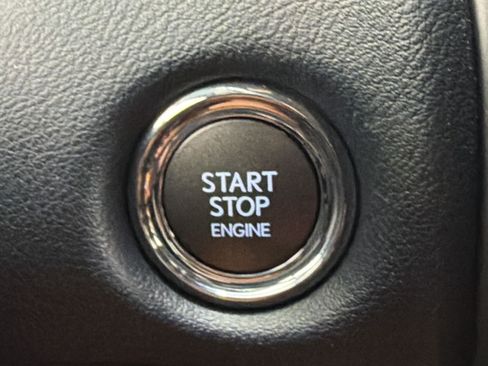 Used 2023 Lexus GX 460 Premium w/ Premium Package AWD/4WD image 16