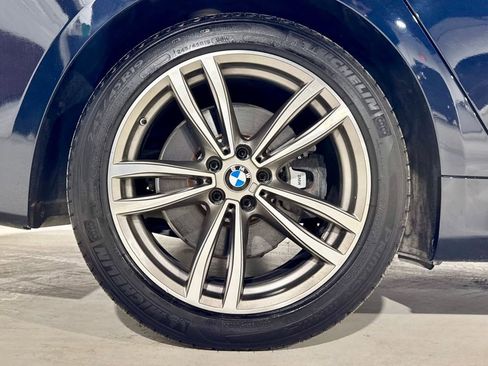 Used 2018 BMW 750i image 34