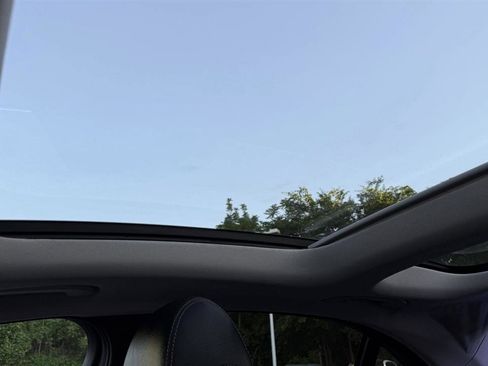 Used 2017 Mercedes-Benz C 300 4MATIC Sedan image 58