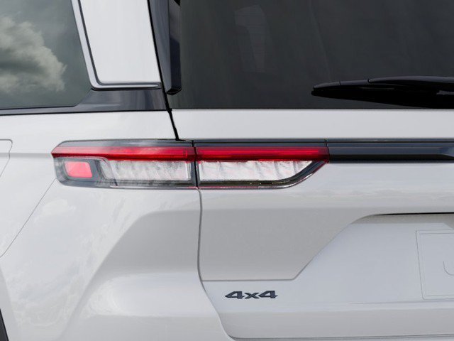 New 2027 Jeep Grand Cherokee Altitude AWD/4WD image 9