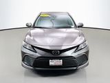Used 2022 Toyota Camry LE image 2