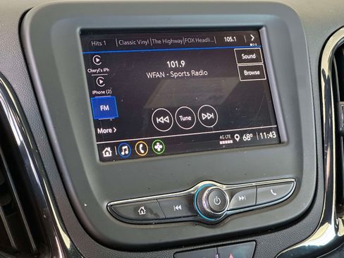 Used 2023 Chevrolet Equinox RS FWD image 26
