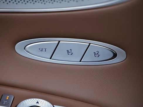 New 2026 Genesis GV70 2.5T Advanced image 17