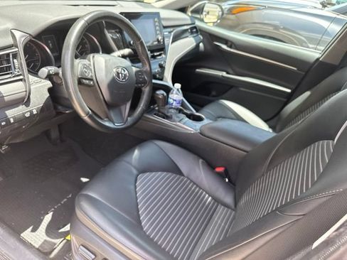 Used 2023 Toyota Camry SE w/ Convenience Package FWD image 29
