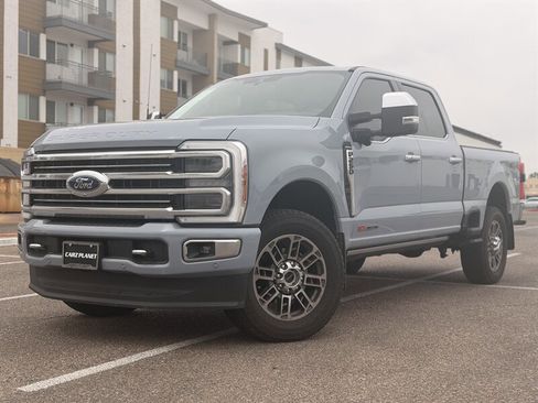 Used 2024 Ford F250 Limited AWD/4WD image 5