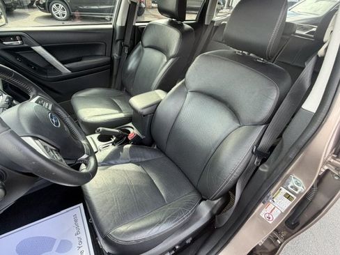 Used 2015 Subaru Forester 2.5i Limited AWD/4WD image 10