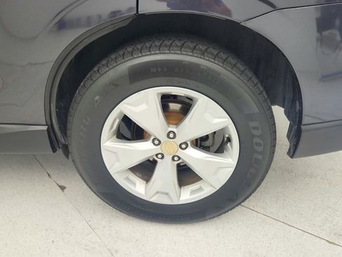 Used 2015 Subaru Forester 2.5i Limited AWD/4WD image 30