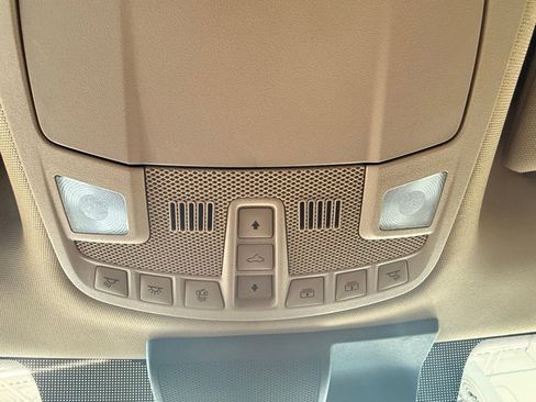 Used 2018 Ford F150 Lariat w/ Equipment Group 502A Luxury image 35