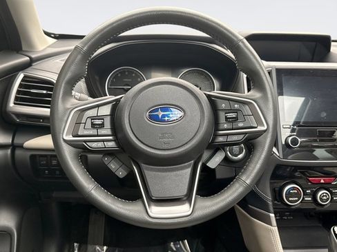 Used 2023 Subaru Forester Limited AWD/4WD image 12