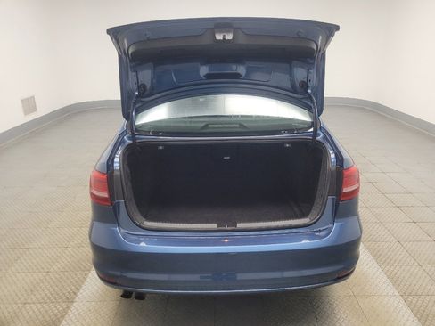 Used 2015 Volkswagen Jetta SE image 29
