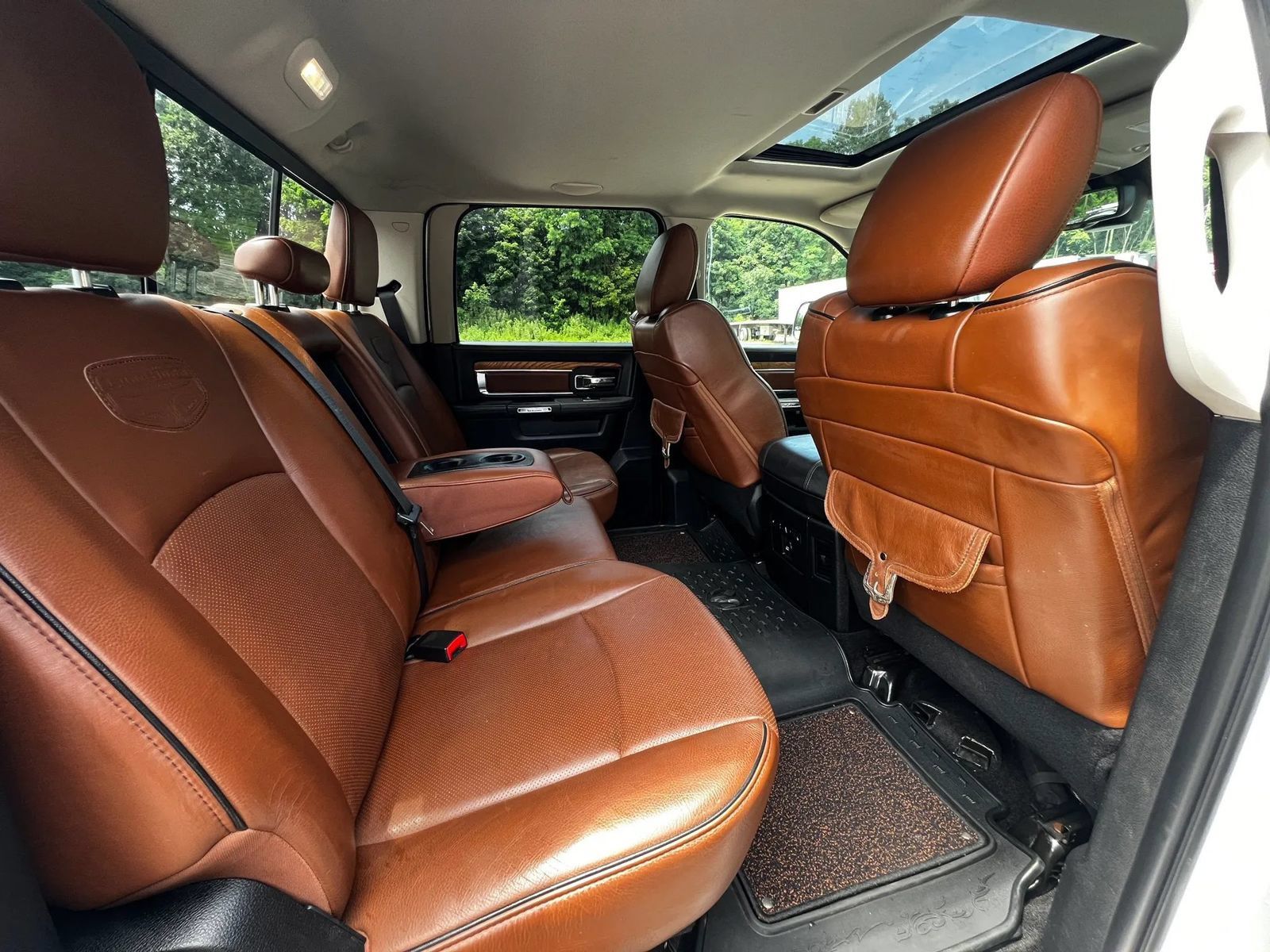 Used 2014 RAM 1500 Laramie Longhorn w/ Convenience Group AWD/4WD image 11