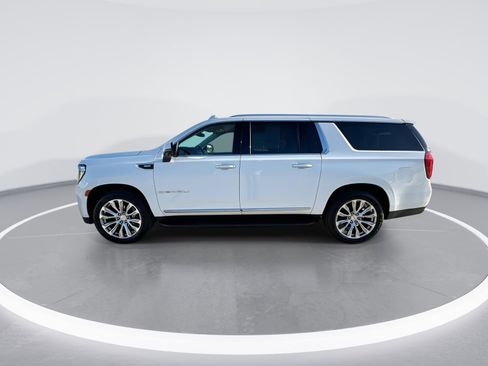 Used 2023 GMC Yukon XL Denali w/ Max Trailering Package AWD/4WD image 5