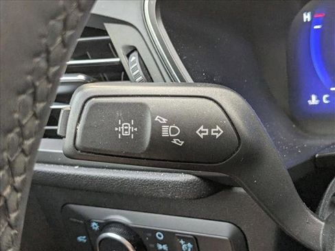 Used 2022 Ford Escape Titanium w/ Class II Trailer Tow Package image 6