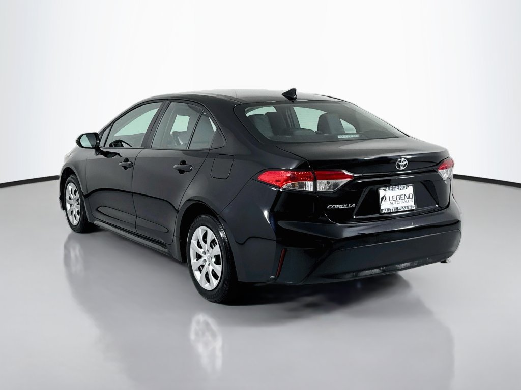 Used 2026 Toyota Corolla LE FWD image 8