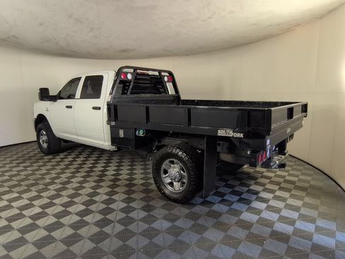 Used 2024 RAM 2500 Tradesman w/ Chrome Appearance Group AWD/4WD image 7