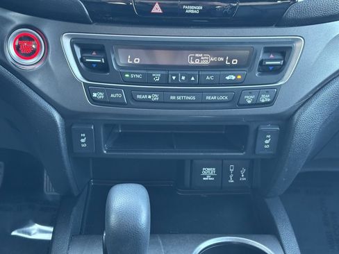 Used 2017 Honda Pilot EX-L image 18