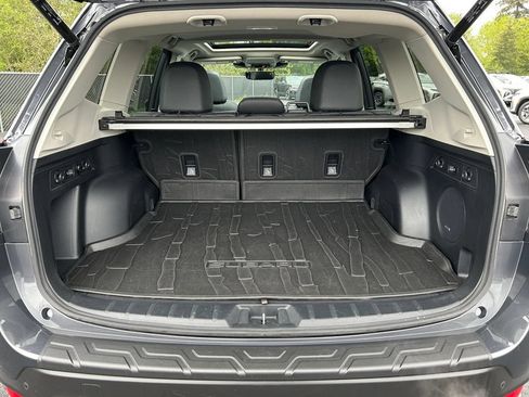 Used 2024 Subaru Forester Touring w/ POP Package 3 AWD/4WD image 22